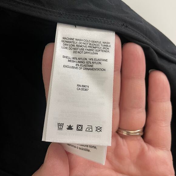 EUC‎ Mountain Hardwear Chocklite Jacket Black Hiking Vented Pockets Wmns Large - Picture 12 of 12